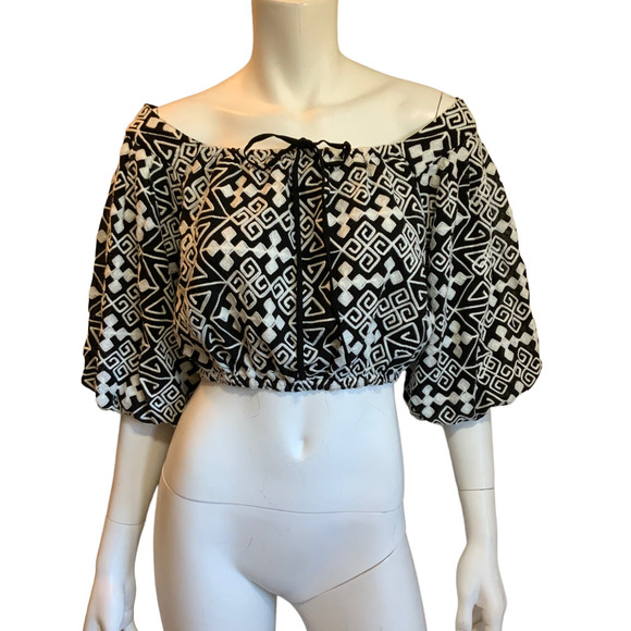 Mare Mare Jorah Embroidered Black White Geometric Crop Top sz M - Picture 4 of 9
